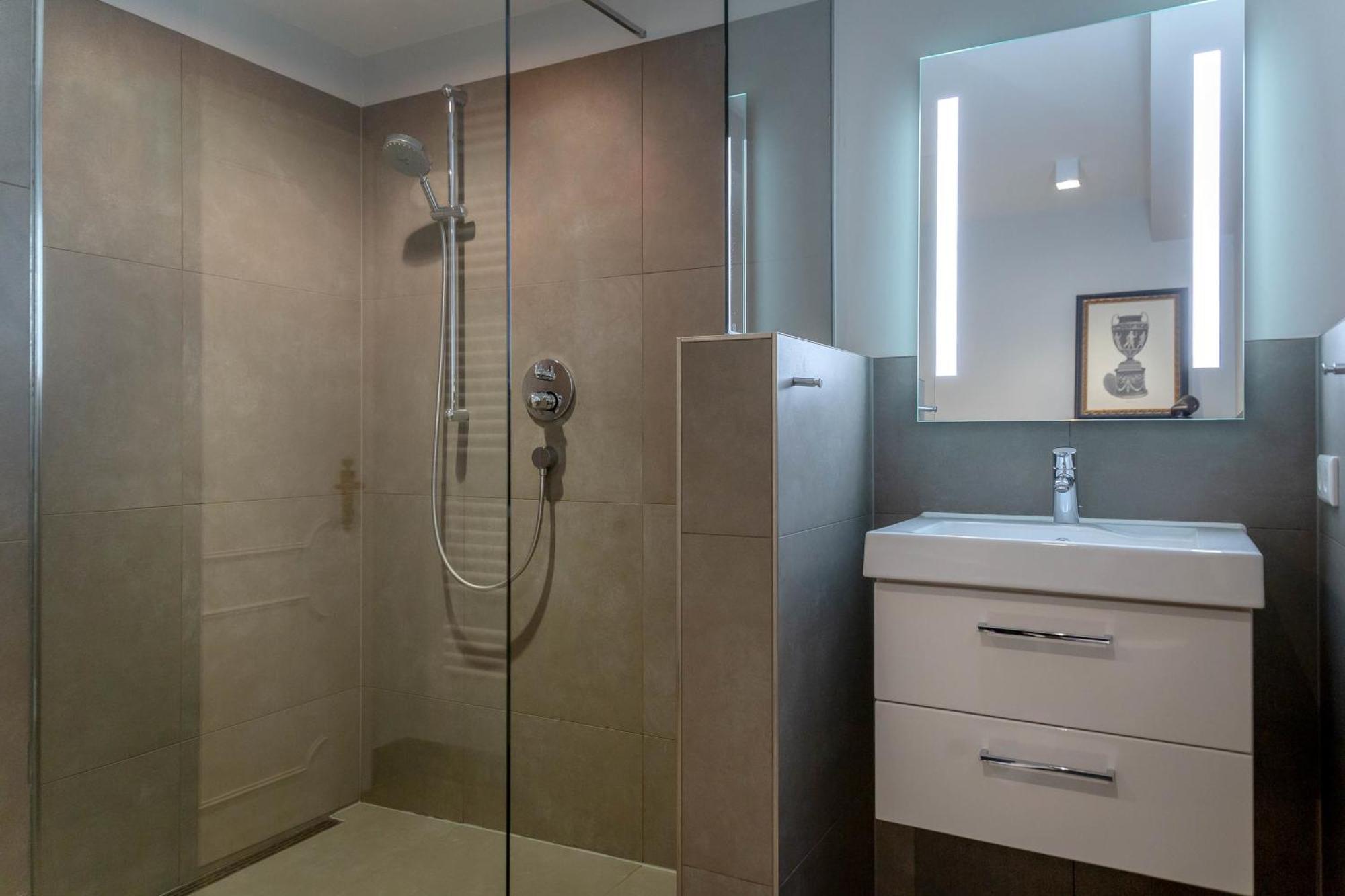 Ellerweih Apartment ไคทุม ภายนอก รูปภาพ